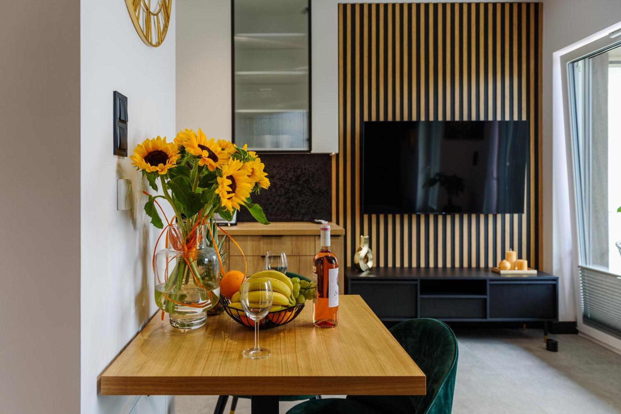Rio - Apartament Plaza Tower - Targi Kielce - Faktura Vat Zewnętrze zdjęcie